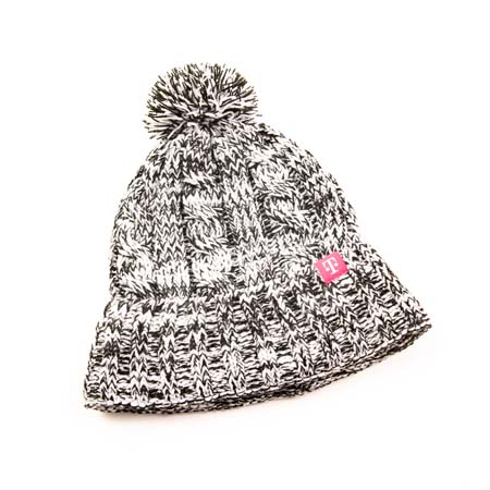 BLACK & WHITE SPECKLED POM BEANIE