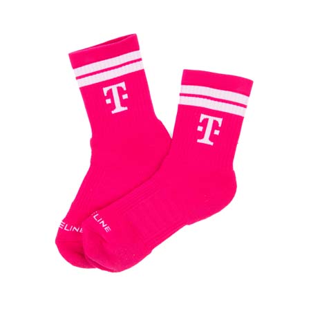 Strideline Magenta Socks