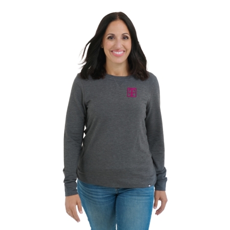 TravisMathew Women's Long Weekend Crew